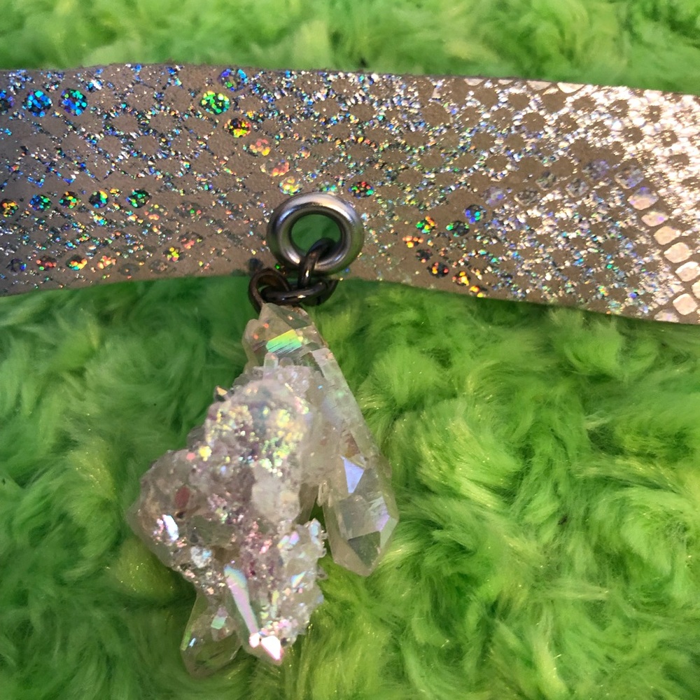 Angel aura choker - Picture 2 of 7
